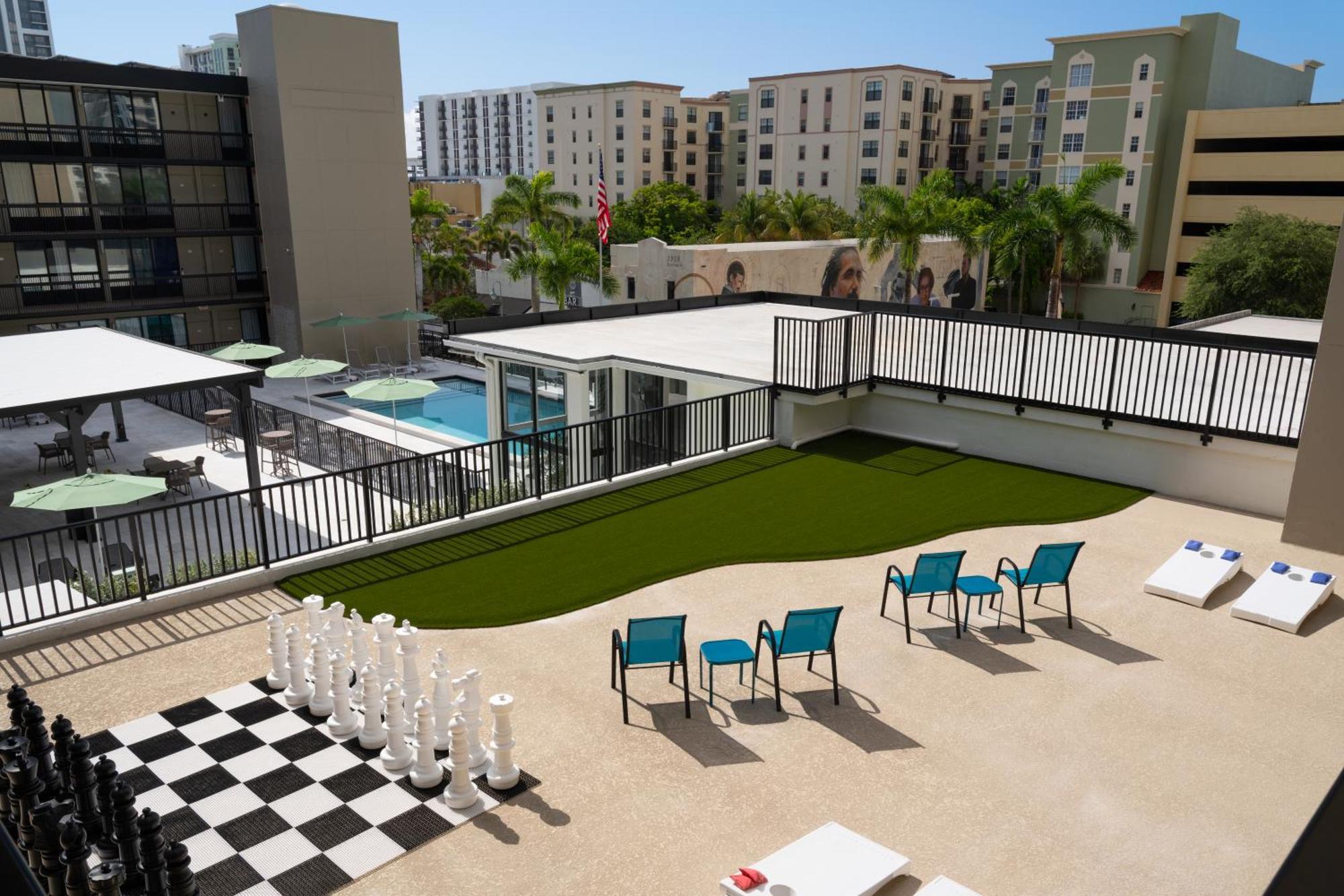 The Harrison Downtown 3*